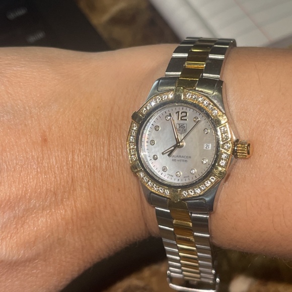 Tag watch